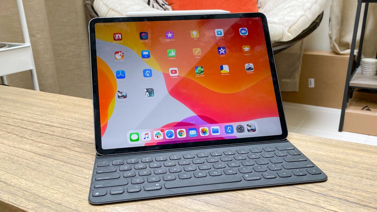 Apple iPad Pro 12.9 (2020) thumbnail 2