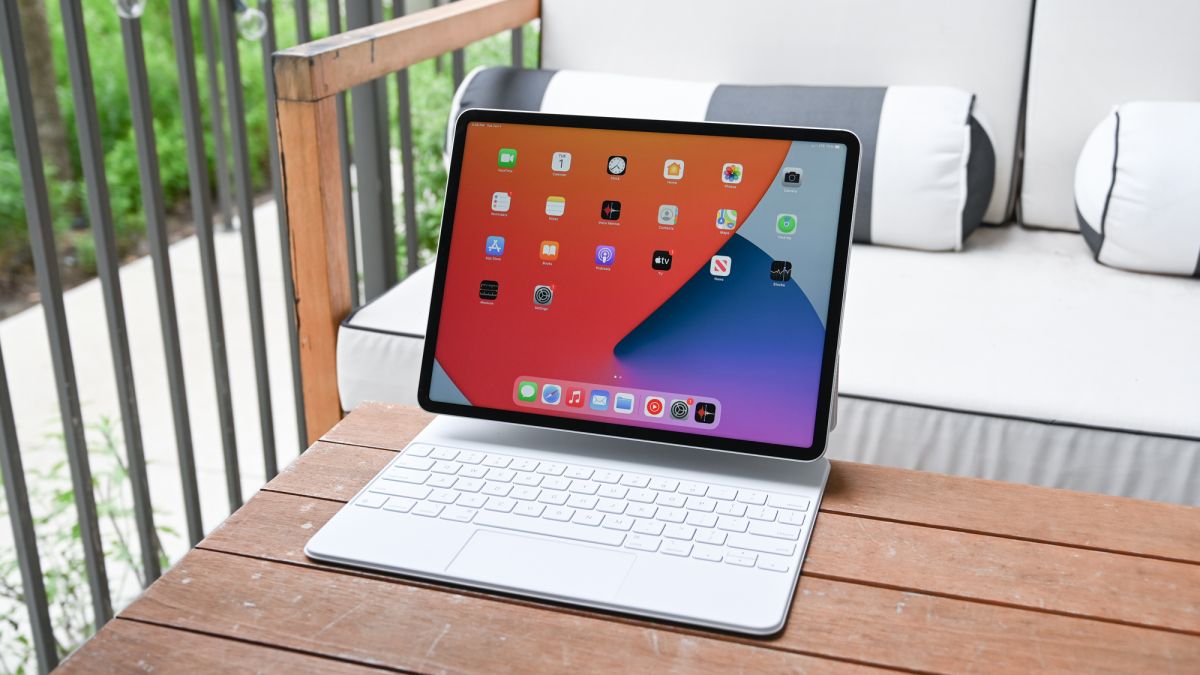 Apple iPad Pro 12.9 (2021) thumbnail 3