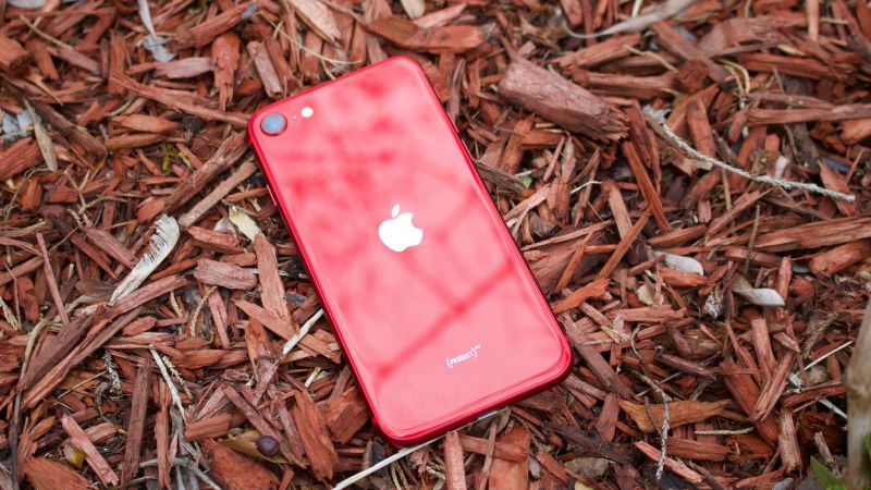 Apple iPhone SE (2020) thumbnail 7