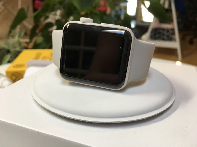 Apple Watch Series 2 thumbnail 2