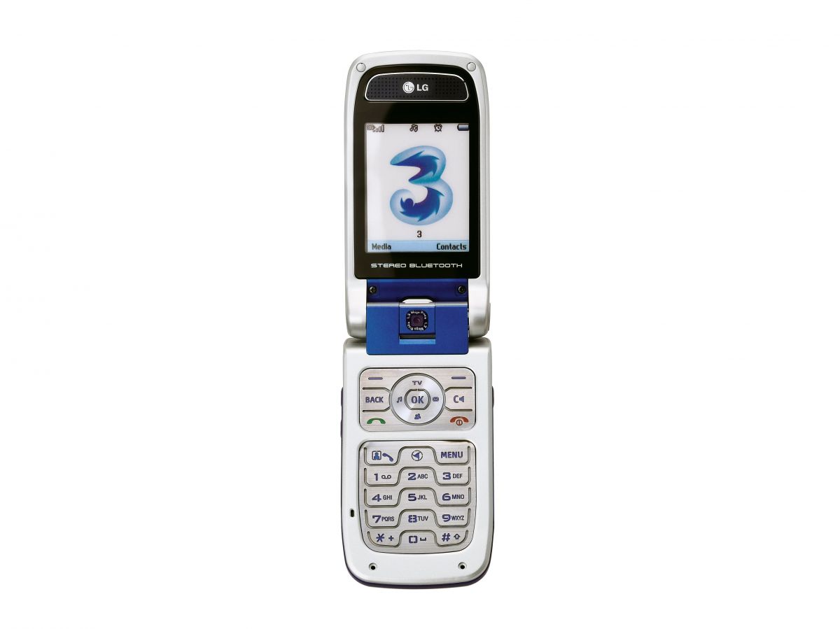LG U890 thumbnail 2