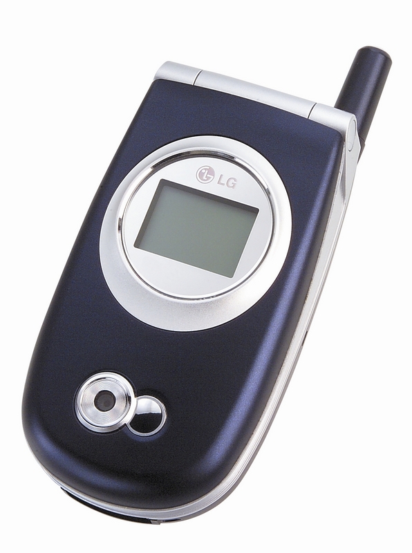 LG C2200 thumbnail 3