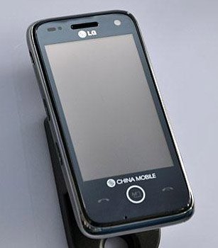 LG GW880 thumbnail 3
