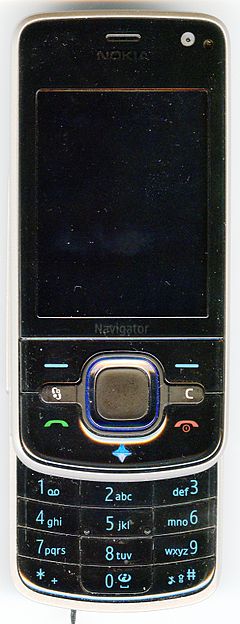 Nokia 6210 Navigator thumbnail 3