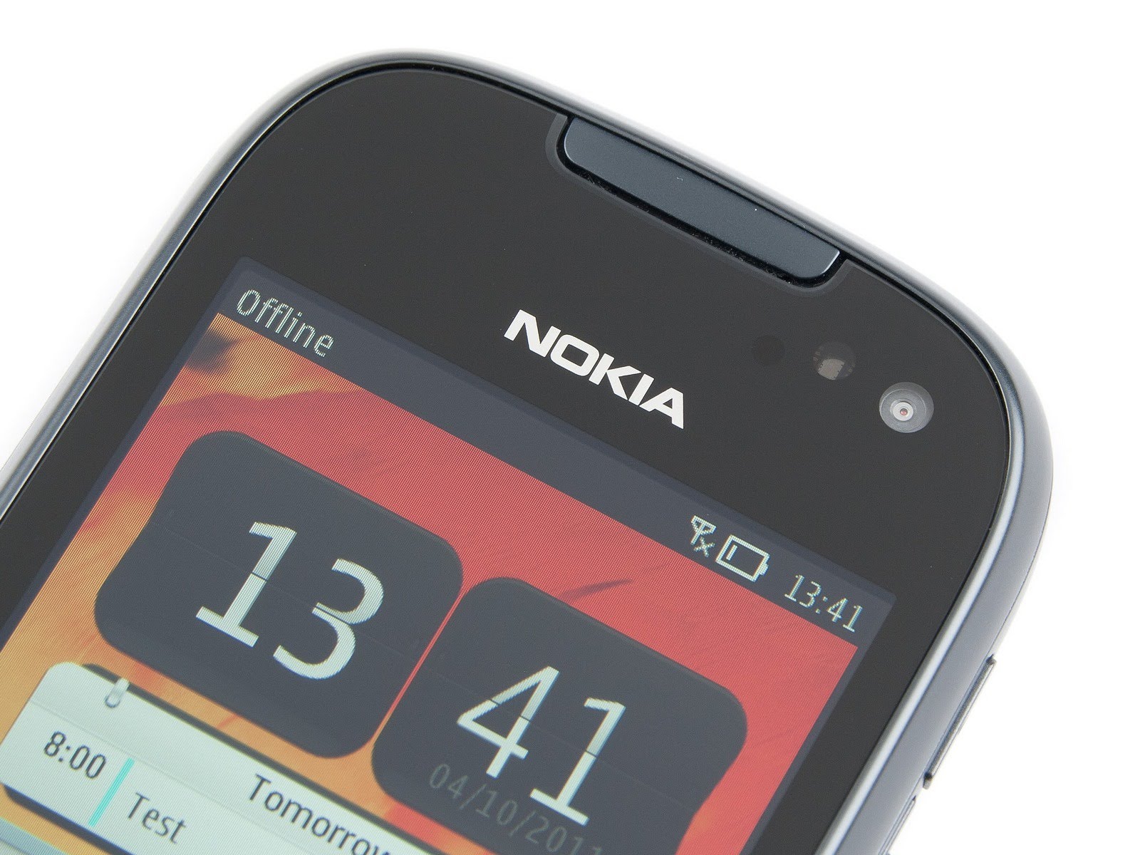 Nokia 701 thumbnail 4