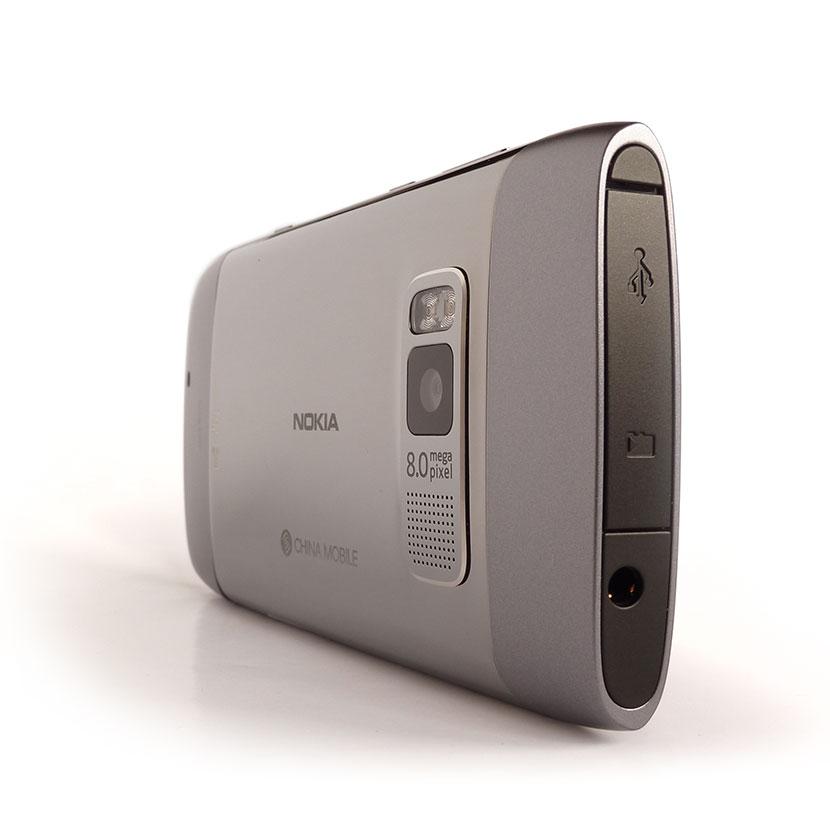 Nokia 801T thumbnail 4