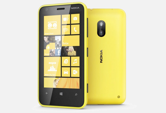 Nokia Lumia 620 thumbnail 7