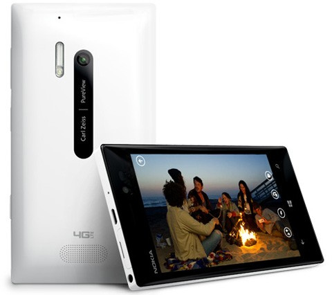 Nokia Lumia 928 thumbnail 3