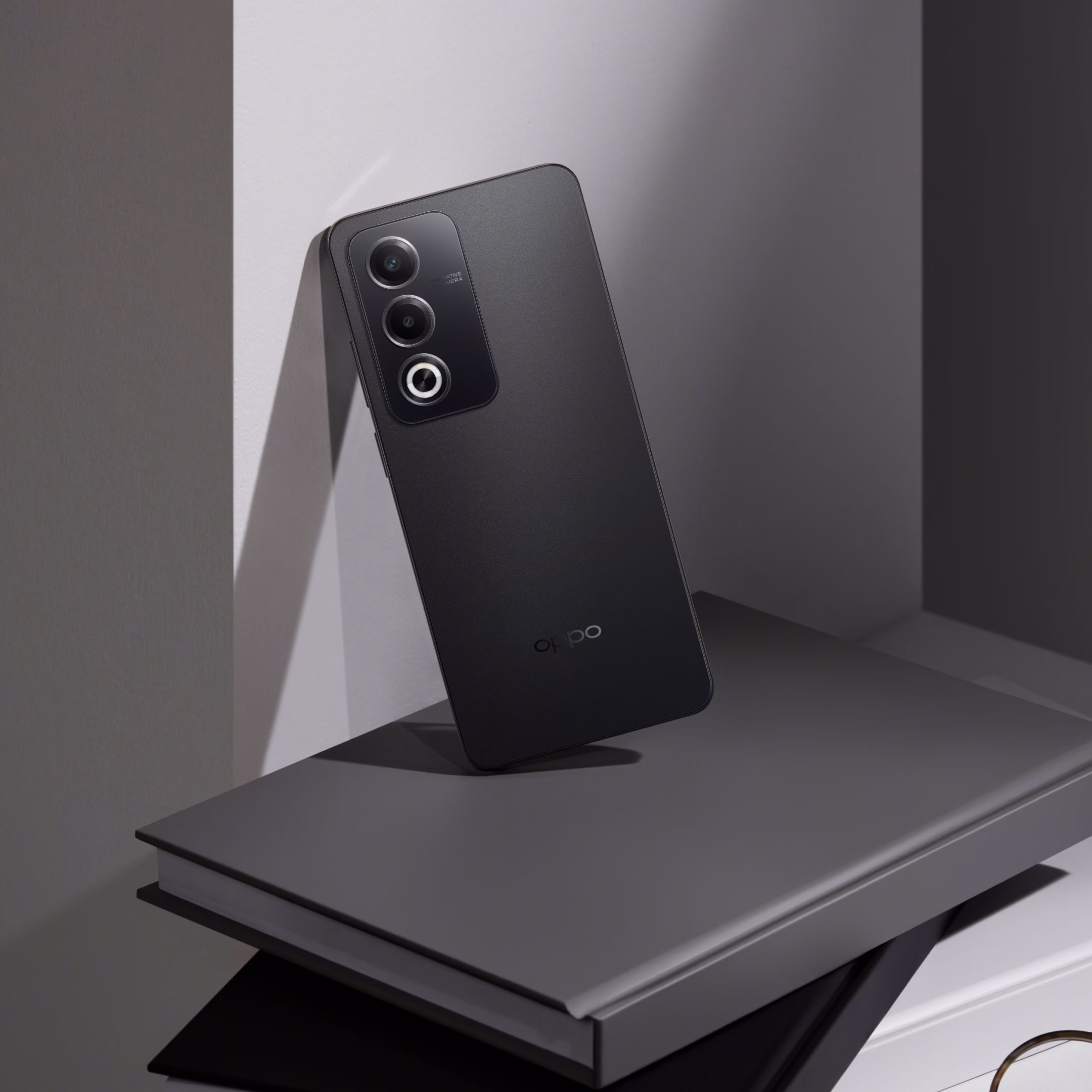 OPPO A80 thumbnail 4