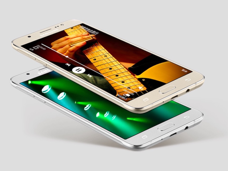 Samsung Galaxy J5 (2016) thumbnail 2