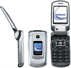 Samsung Z520 thumbnail 2