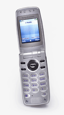 Sony Ericsson Z600 thumbnail 2