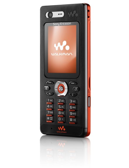 Sony Ericsson W888 thumbnail 4