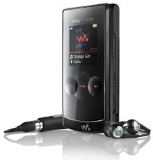 W980
