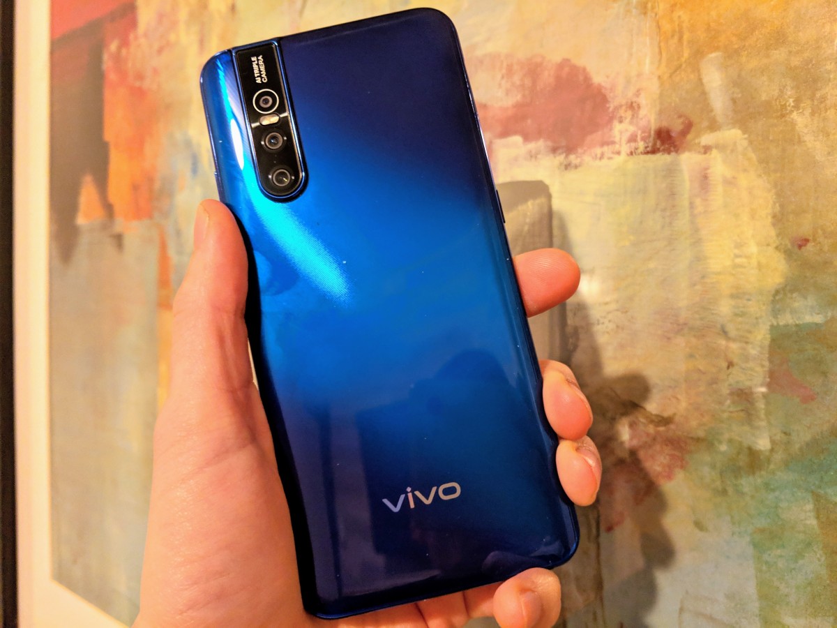 Vivo V15 thumbnail 4