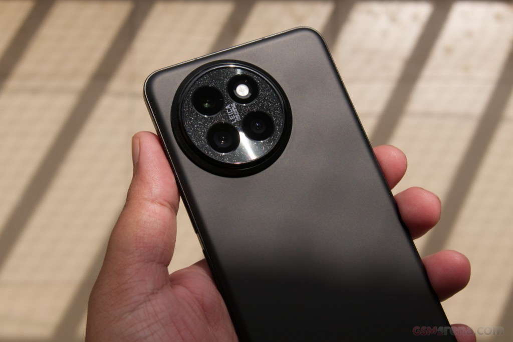 Xiaomi 14 Civi thumbnail 4